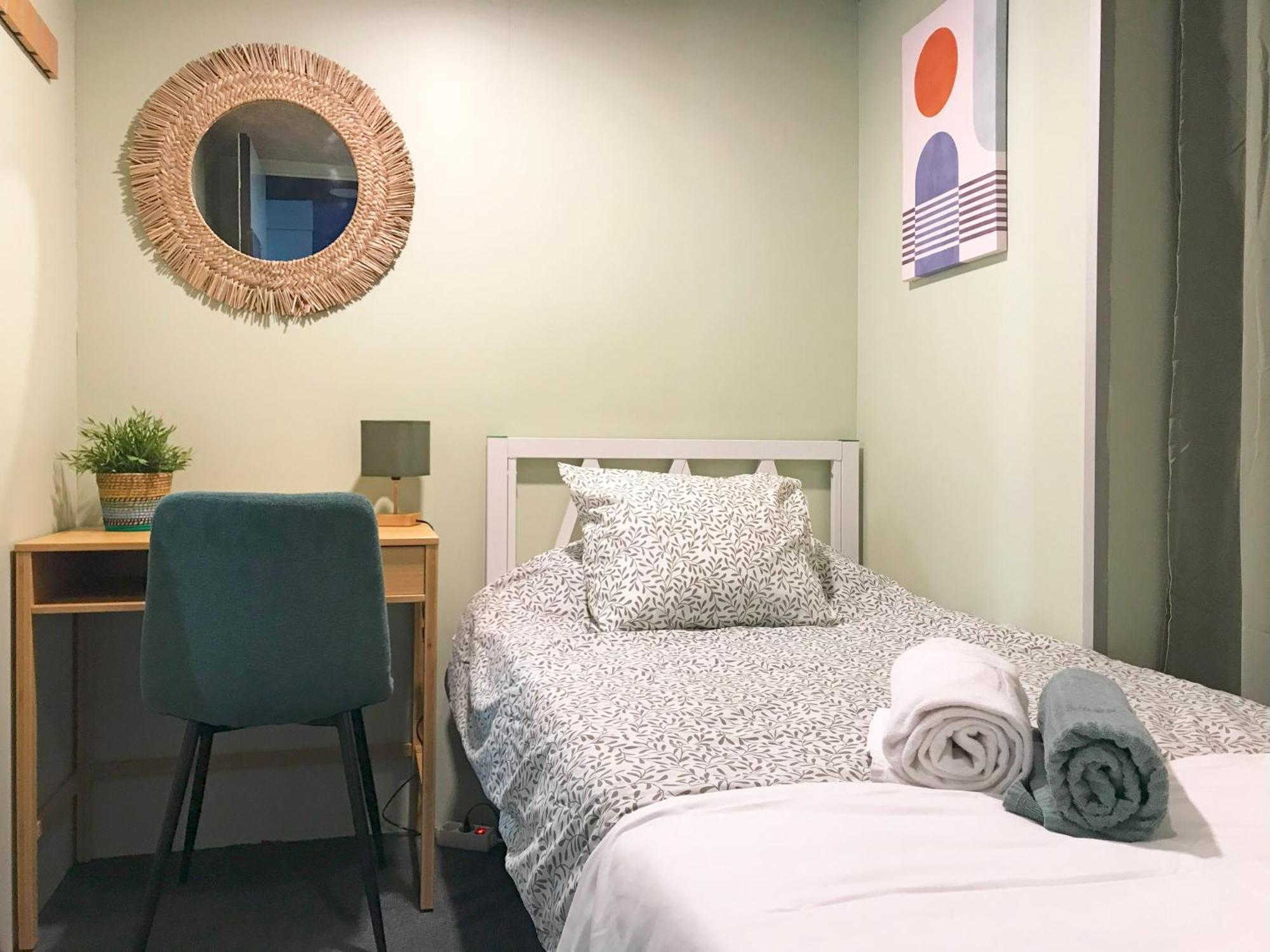 Urbany Hostel Barcelona — Photos 1